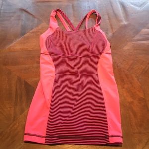 Lulu lemon tank with bra